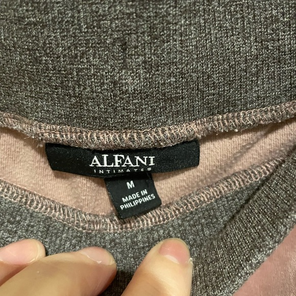 Super Cozy Alfani Velour Dusty Pink lounge pants. Size M - Picture 3 of 5